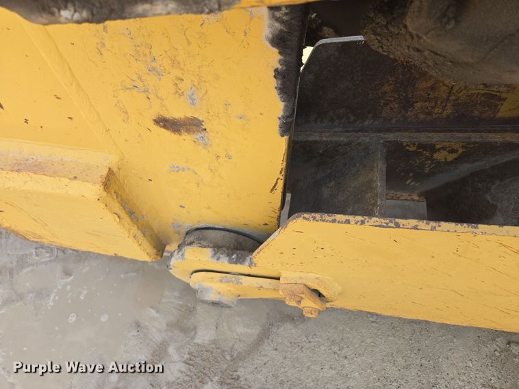 image for item EE8543 1977 Caterpillar  D8K dozer