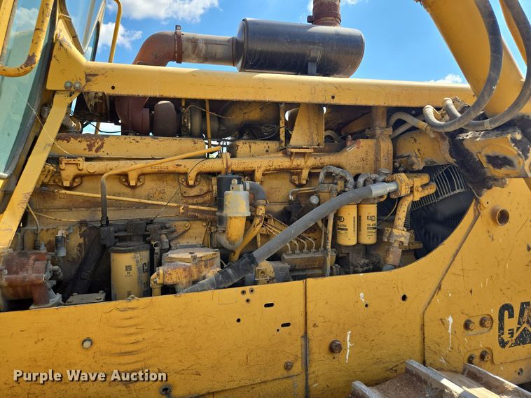 image for item EE8543 1977 Caterpillar  D8K dozer