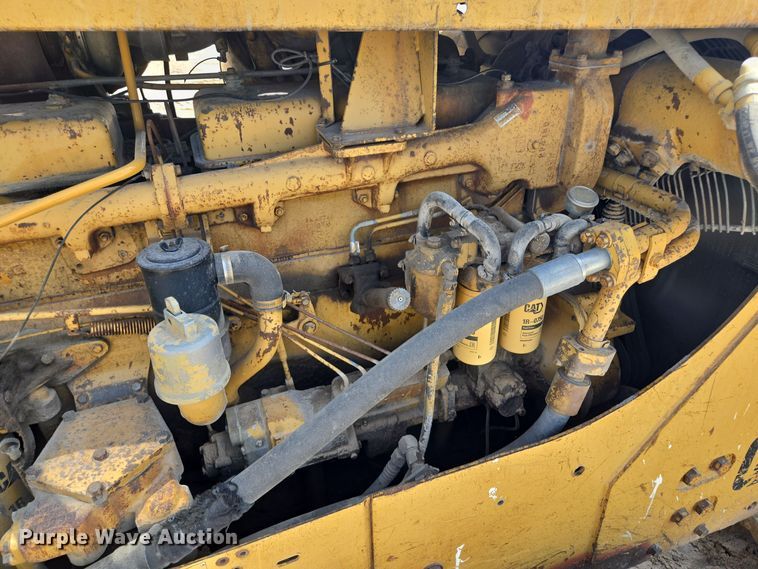 image for item EE8543 1977 Caterpillar  D8K dozer