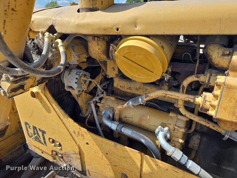 image for item EE8543 1977 Caterpillar  D8K dozer