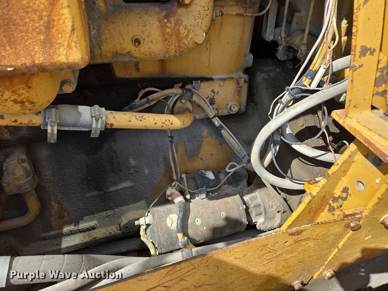 image for item EE8543 1977 Caterpillar  D8K dozer