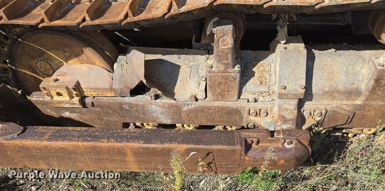 image for item EE8544 1984 Komatsu D65E-7 dozer