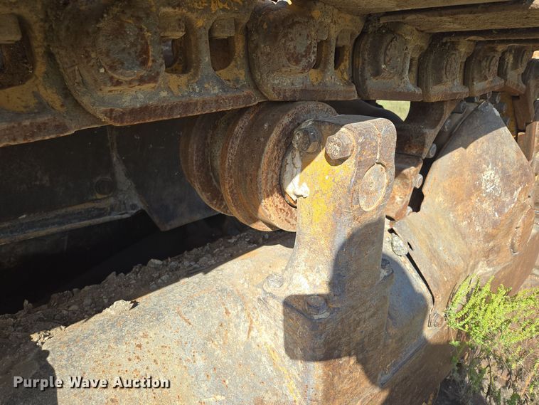 image for item EE8544 1984 Komatsu D65E-7 dozer