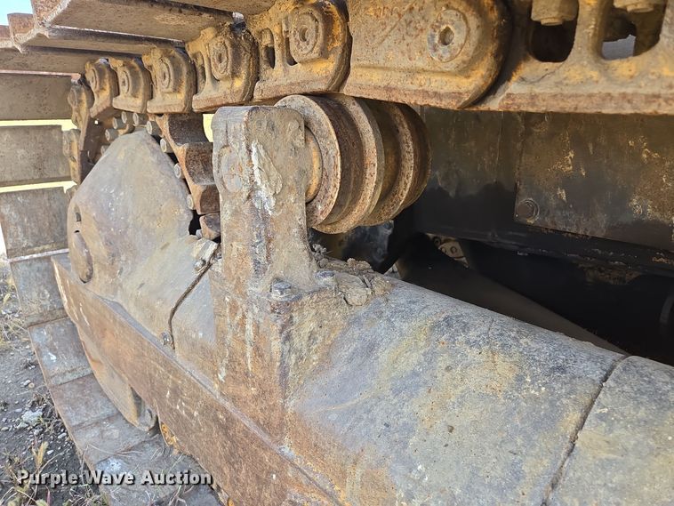 image for item EE8544 1984 Komatsu D65E-7 dozer