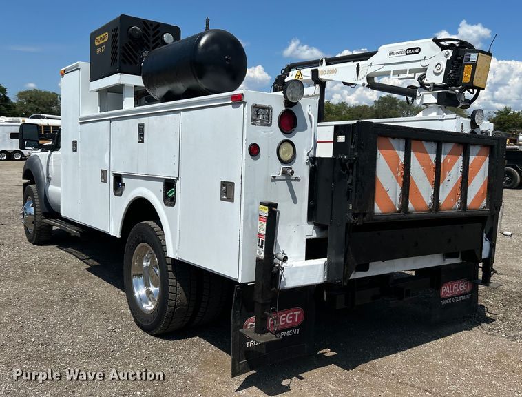 image for item EG0994 2011 Ford F550 Super Duty utility / service truck