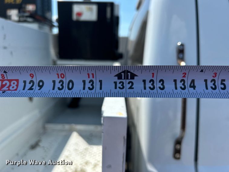 image for item EG0994 2011 Ford F550 Super Duty utility / service truck