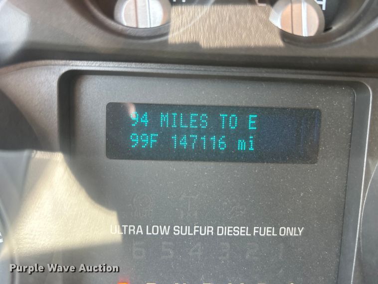 image for item EG0994 2011 Ford F550 Super Duty utility / service truck