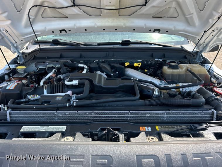 image for item EG0994 2011 Ford F550 Super Duty utility / service truck