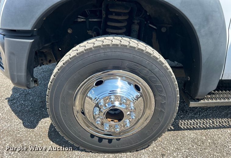 image for item EG0994 2011 Ford F550 Super Duty utility / service truck