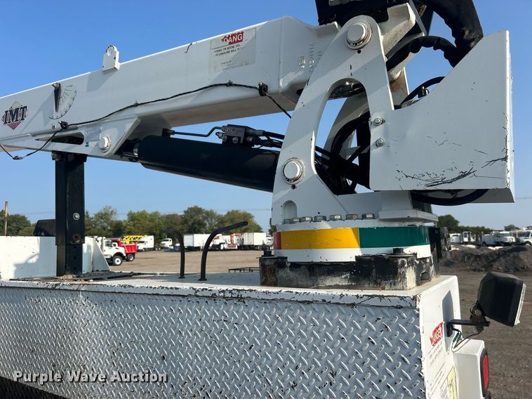 image for item EG1046 2007 Ford F750 Super Duty  utility / service truck