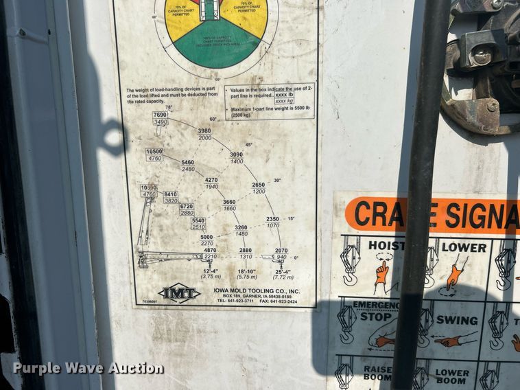 image for item EG1046 2007 Ford F750 Super Duty  utility / service truck