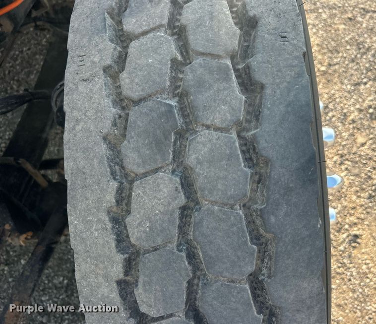 image for item EG1046 2007 Ford F750 Super Duty  utility / service truck