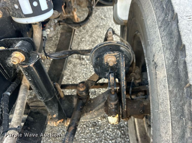 image for item EG1046 2007 Ford F750 Super Duty  utility / service truck