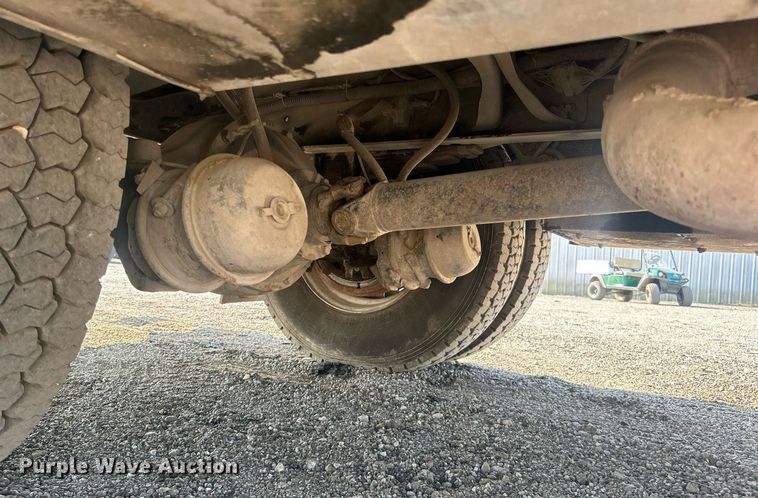 image for item EG1046 2007 Ford F750 Super Duty  utility / service truck