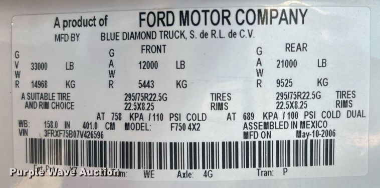 image for item EG1046 2007 Ford F750 Super Duty  utility / service truck