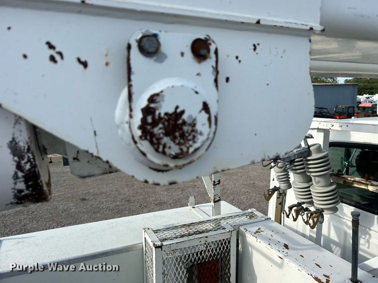 image for item EG1063 2007 Sterling Acterra bucket truck