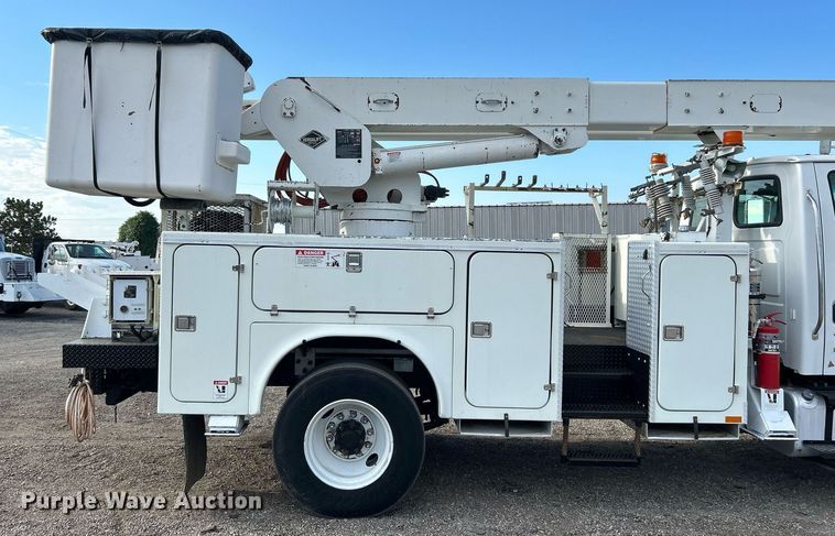 image for item EG1063 2007 Sterling Acterra bucket truck
