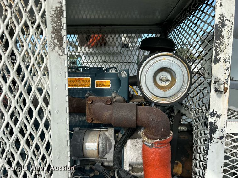 image for item EG1063 2007 Sterling Acterra bucket truck