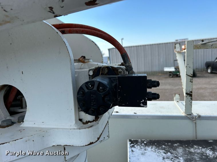 image for item EG1063 2007 Sterling Acterra bucket truck