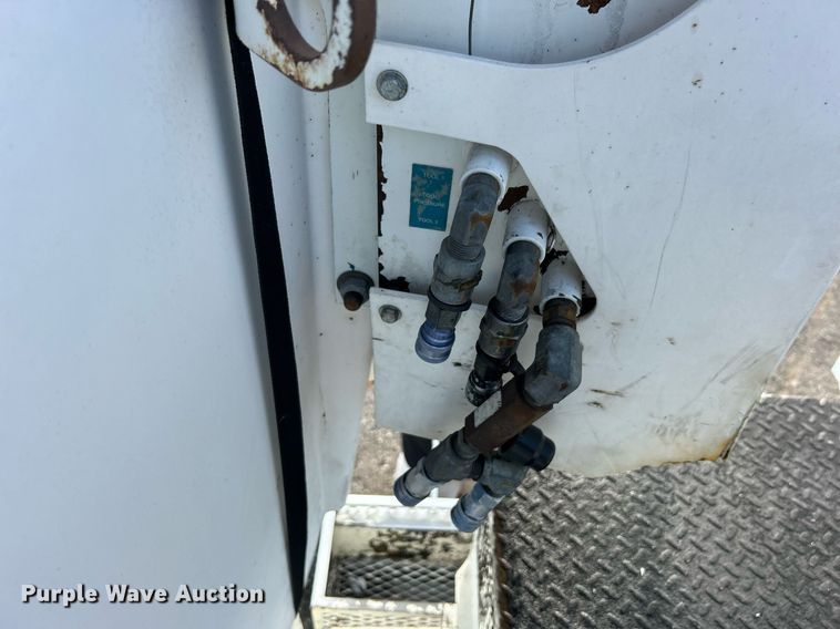 image for item EG1063 2007 Sterling Acterra bucket truck