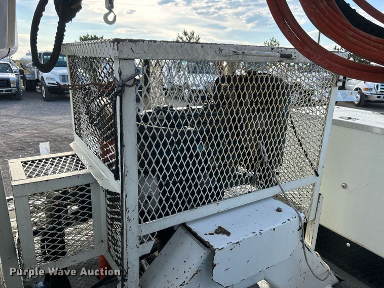 image for item EG1063 2007 Sterling Acterra bucket truck