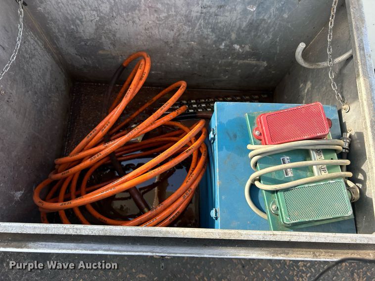 image for item EG1063 2007 Sterling Acterra bucket truck