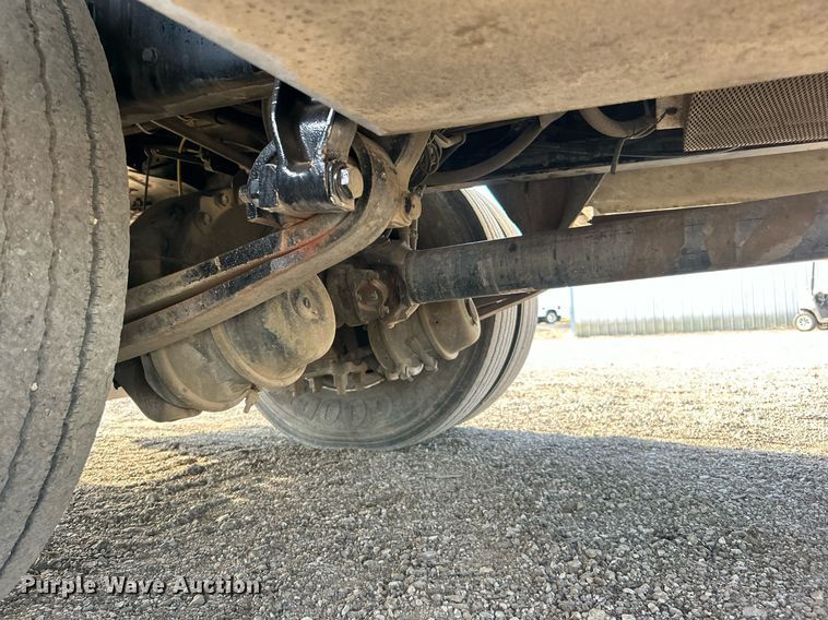 image for item EG1063 2007 Sterling Acterra bucket truck