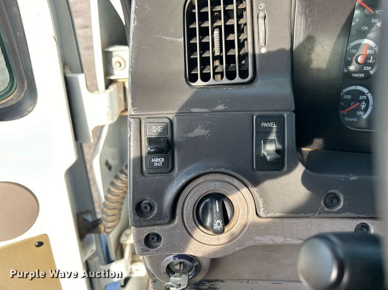 image for item EG1063 2007 Sterling Acterra bucket truck