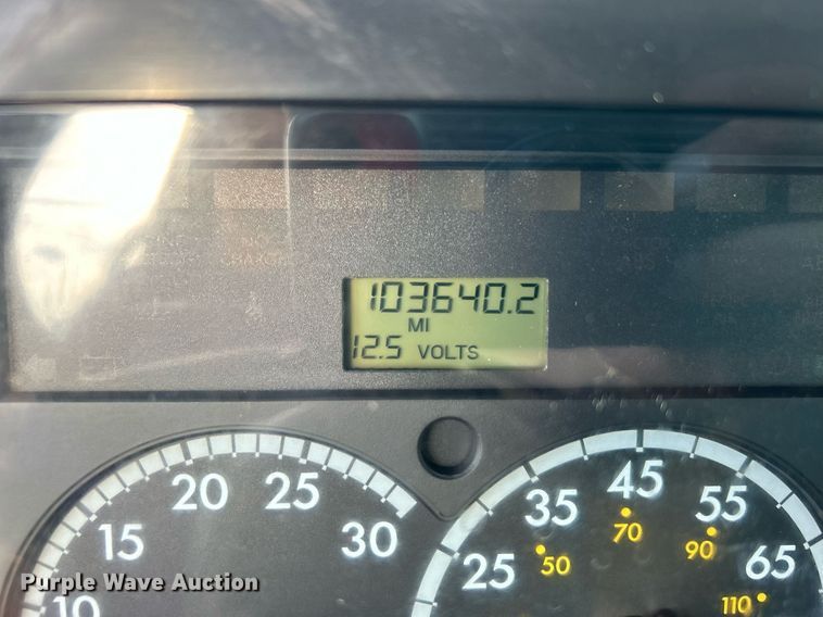 image for item EG1063 2007 Sterling Acterra bucket truck