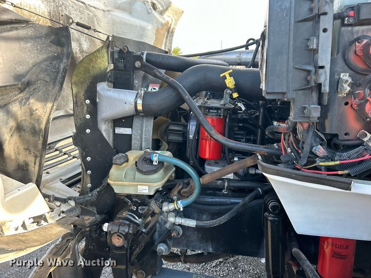 image for item EG1063 2007 Sterling Acterra bucket truck