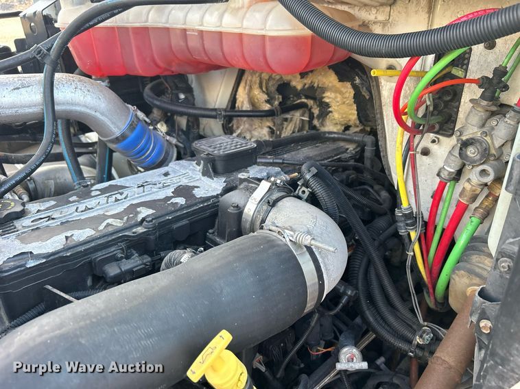 image for item EG1063 2007 Sterling Acterra bucket truck