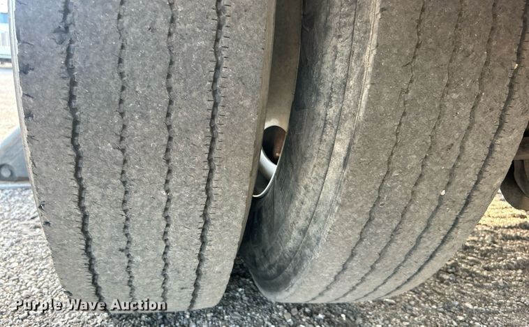 image for item EG1063 2007 Sterling Acterra bucket truck