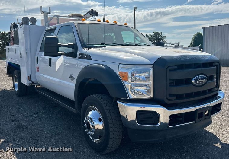 image for item EG1066 2016 Ford F550 Super Duty  Crew cab utility / service truck