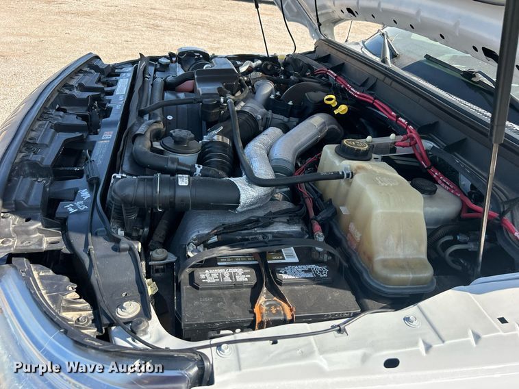 image for item EG1066 2016 Ford F550 Super Duty  Crew cab utility / service truck