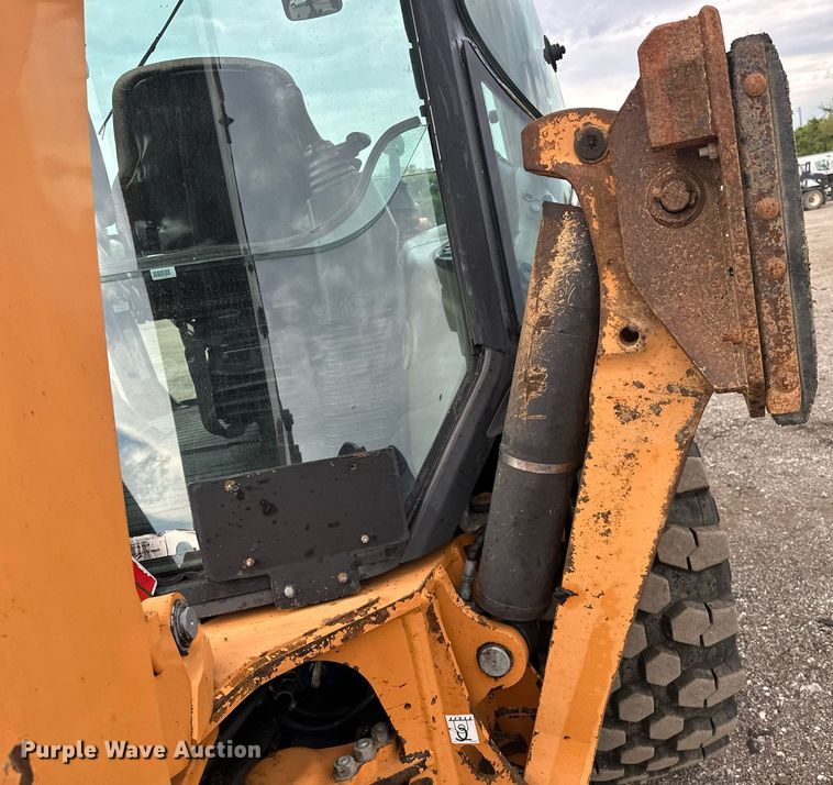 image for item EG1077 2016 Case 580 Super N  backhoe