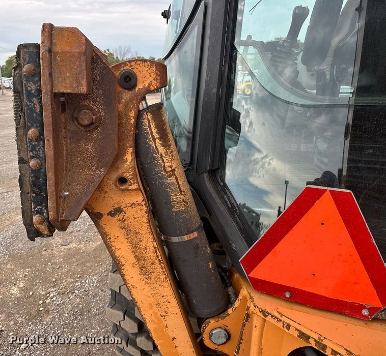 image for item EG1077 2016 Case 580 Super N  backhoe