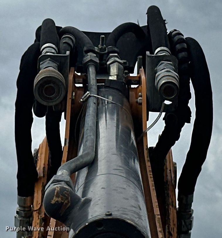 image for item EG1077 2016 Case 580 Super N  backhoe