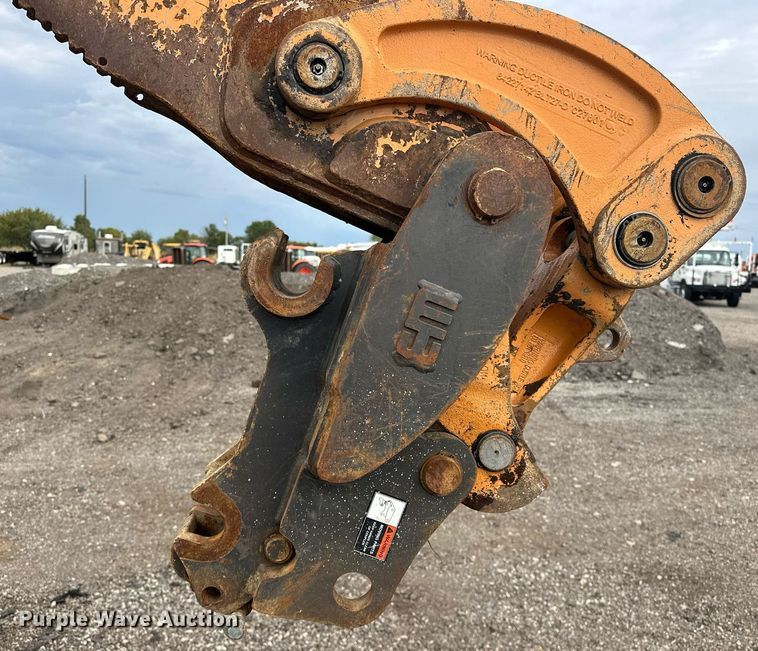 image for item EG1077 2016 Case 580 Super N  backhoe