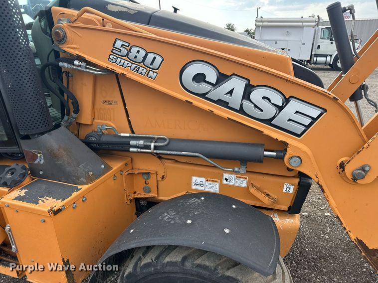 image for item EG1077 2016 Case 580 Super N  backhoe