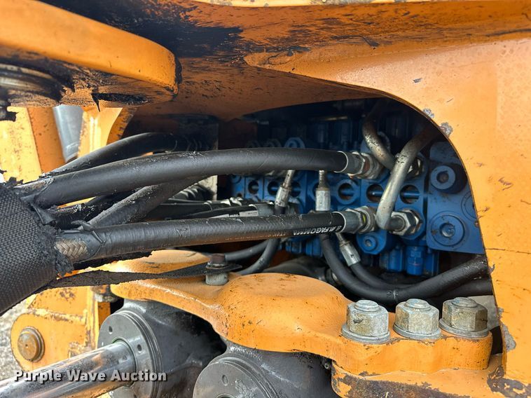 image for item EG1077 2016 Case 580 Super N  backhoe