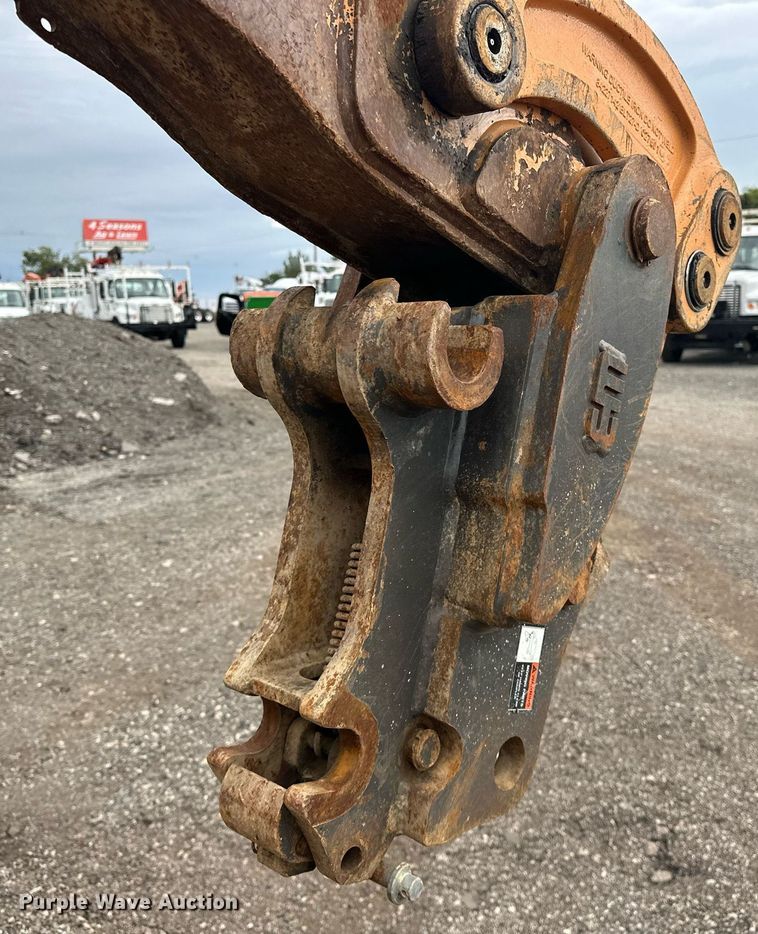 image for item EG1077 2016 Case 580 Super N  backhoe