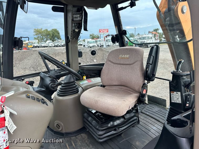 image for item EG1077 2016 Case 580 Super N  backhoe