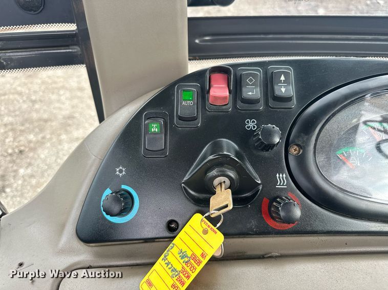 image for item EG1077 2016 Case 580 Super N  backhoe