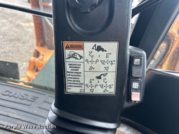 image for item EG1077 2016 Case 580 Super N  backhoe