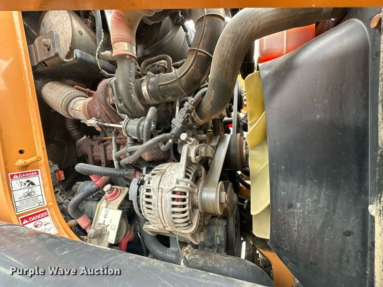 image for item EG1077 2016 Case 580 Super N  backhoe