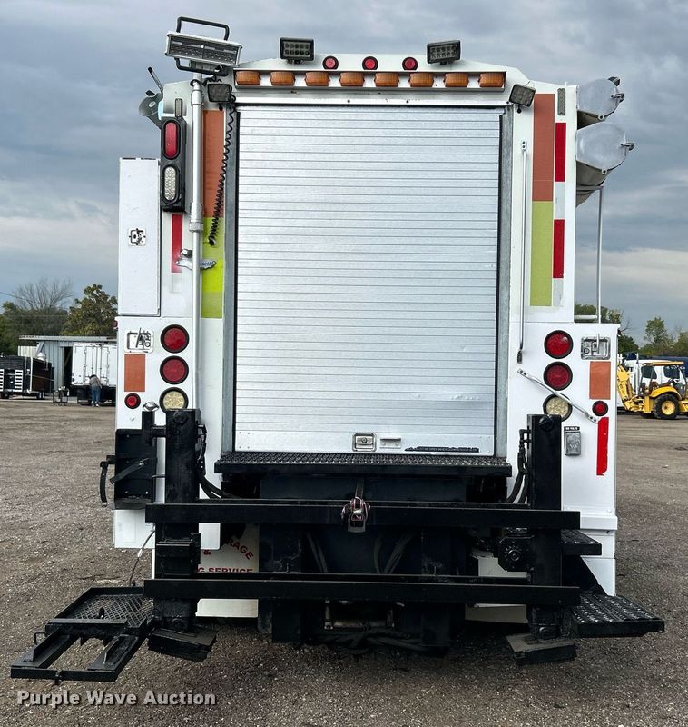 image for item EG1083 2012 International DuraStar 4300 utility / service truck