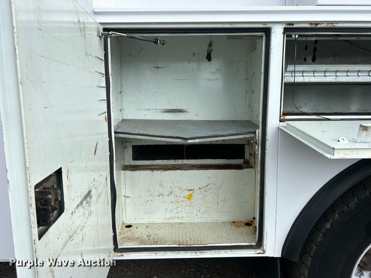 image for item EG1083 2012 International DuraStar 4300 utility / service truck