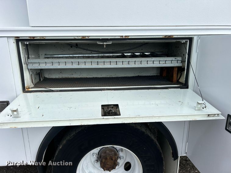 image for item EG1083 2012 International DuraStar 4300 utility / service truck