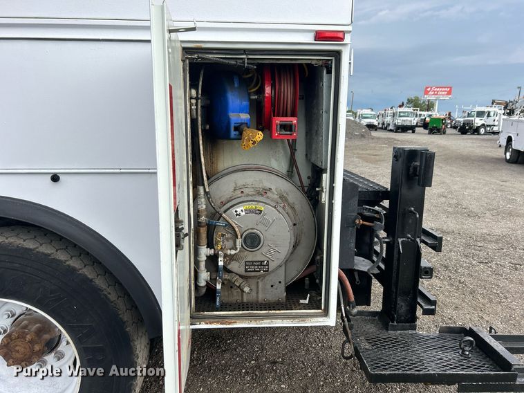 image for item EG1083 2012 International DuraStar 4300 utility / service truck