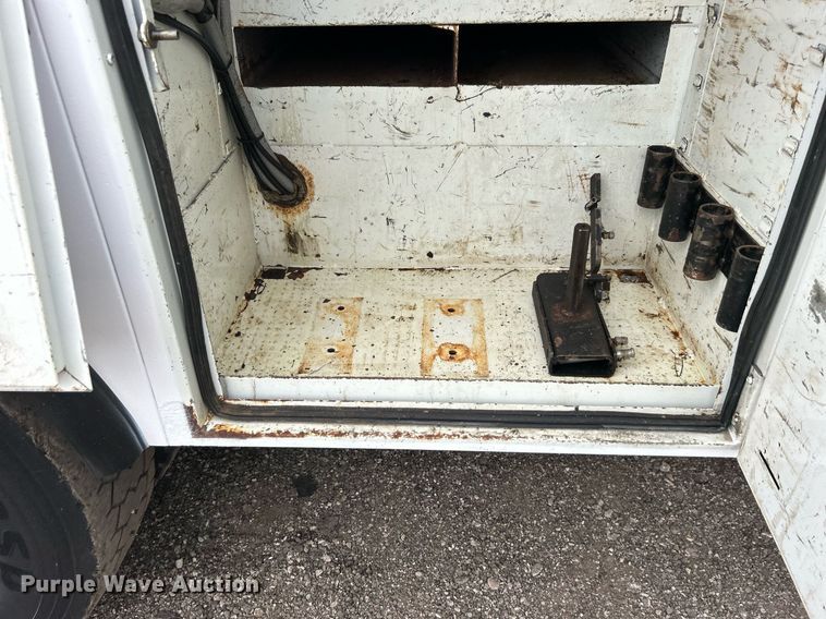 image for item EG1083 2012 International DuraStar 4300 utility / service truck